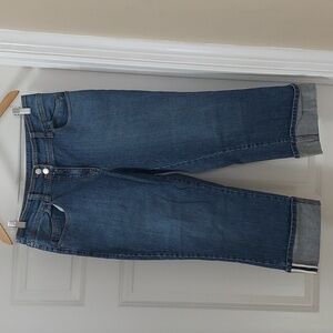 New York & Company women's Capri jeans size 12.